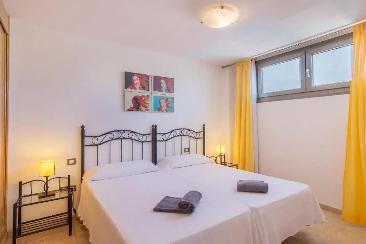 Hotel Livvo Corralejo Beach 4*,  Spanien