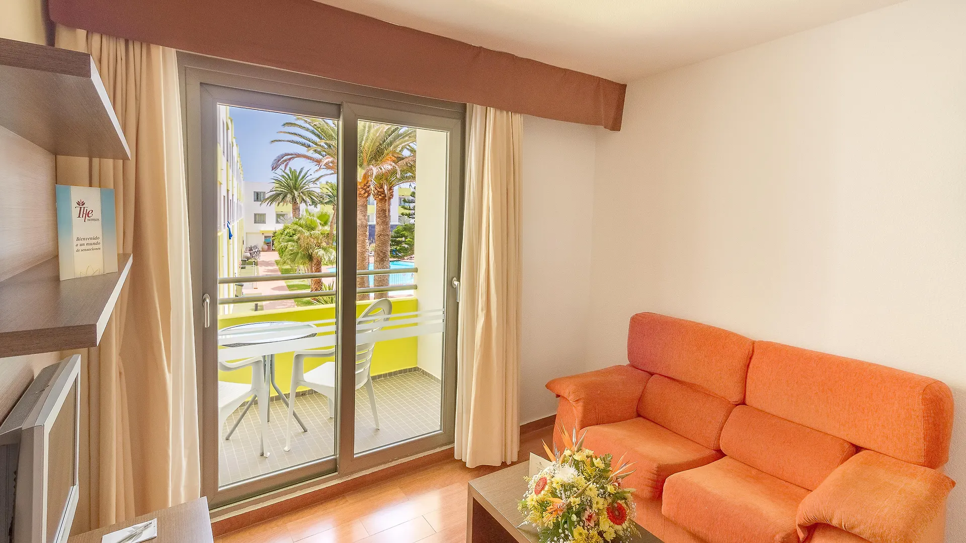 Hotel Livvo Corralejo Beach 4*,  Spain
